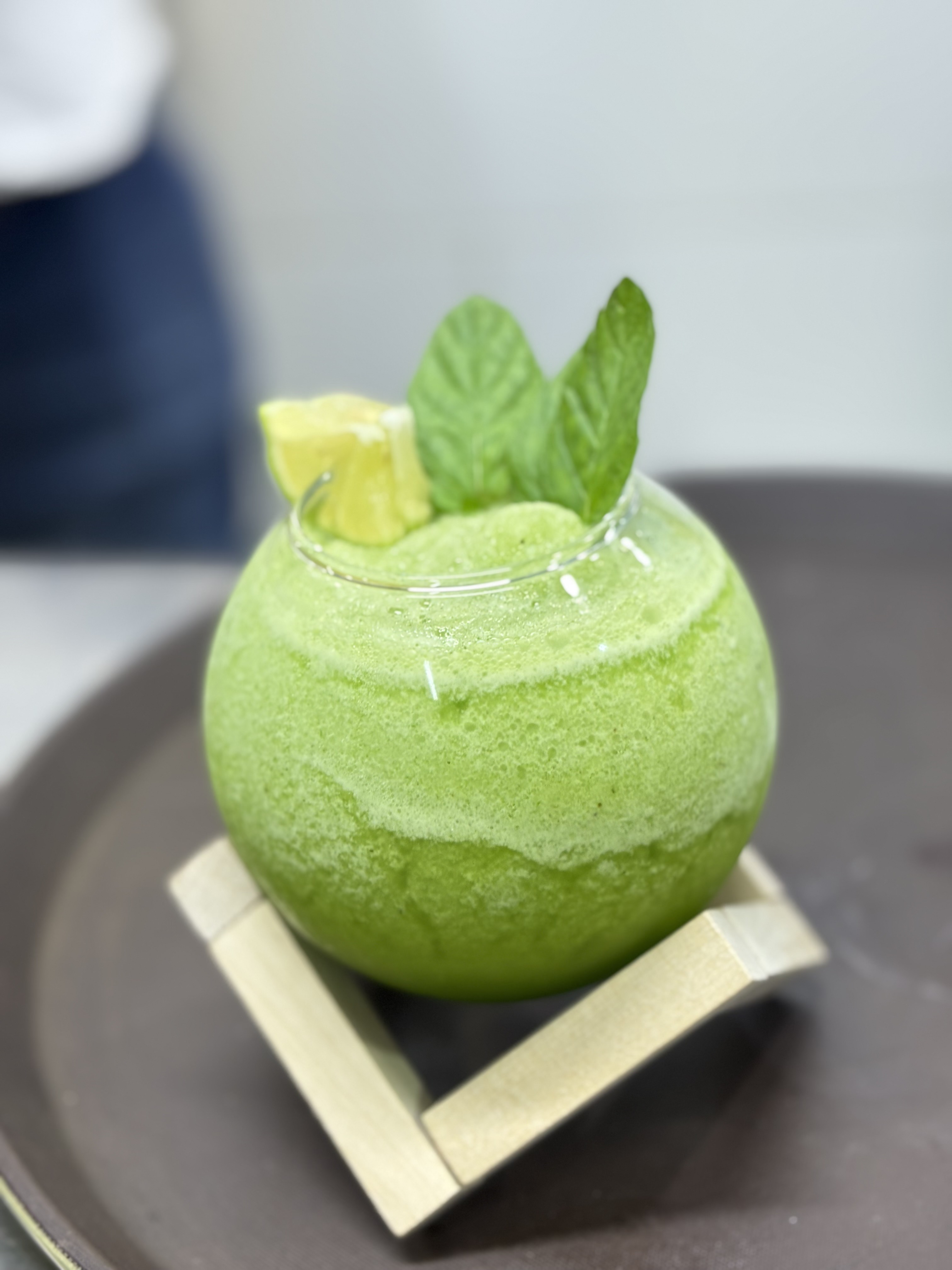 LEMON & MINT SMOOTHIE